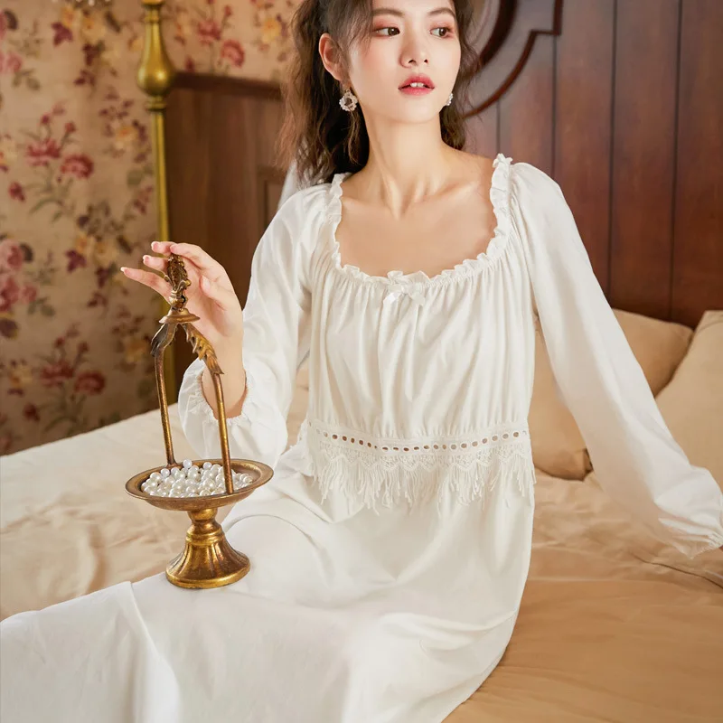

Vintage Nightgowns Palace Nighty Women Lace Hollow out Sleepwear Sexy Hot Erotic Bridesmaid Tassel Long White Nightwear Homewear