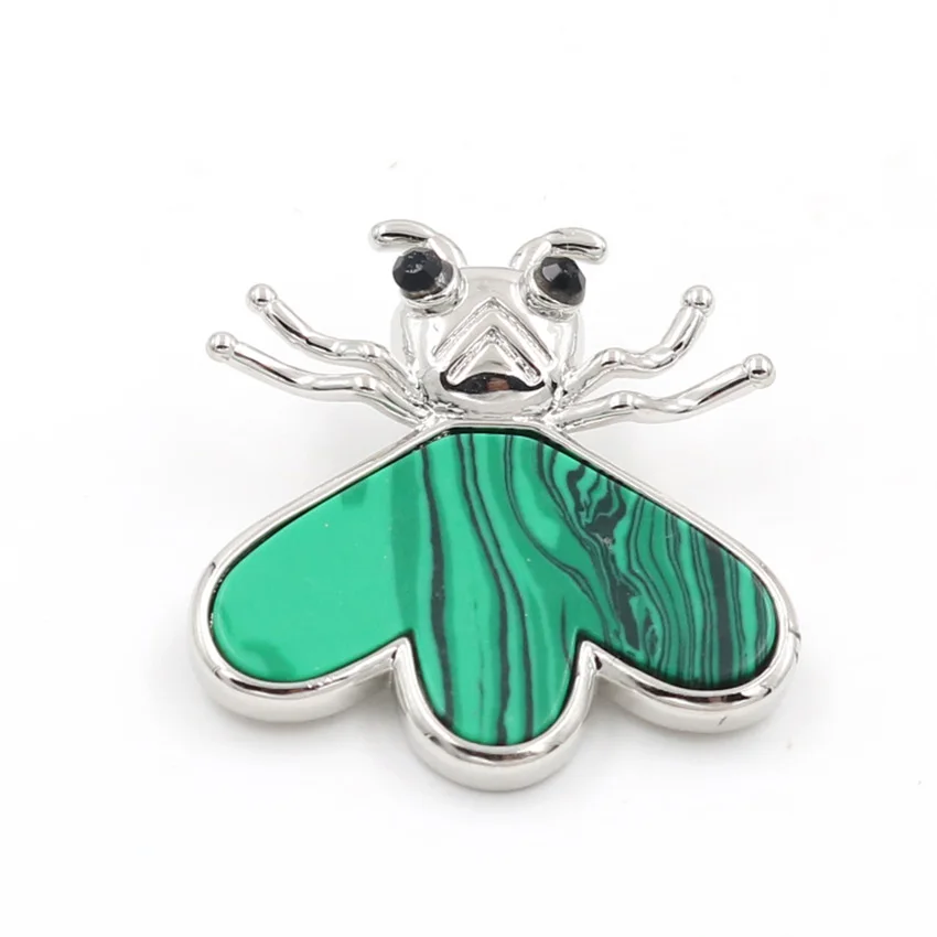

FYSL Silver Plated Honeybee Shape Malachite Stone Pendant for Gift Black Agates Insect Jewelry