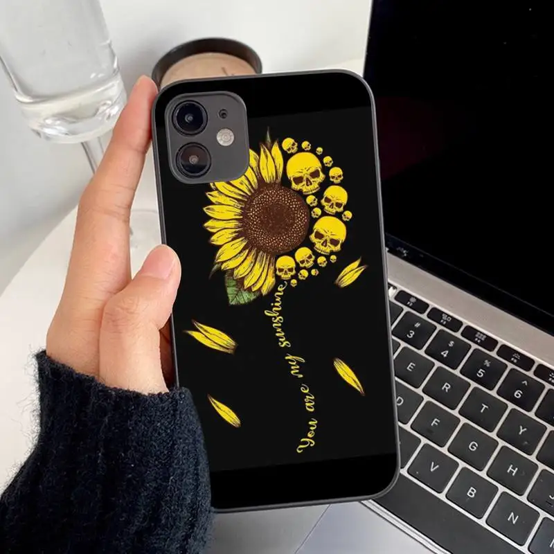 

Yellow flower Small daisy sunflowe Phone Case for iPhone 8 7 6S Plus X 5S SE 2020 XR 11 12 mini pro XS MAX