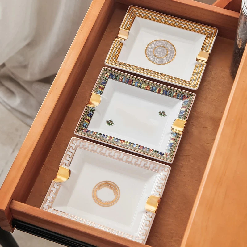 european luxury grid pattern ceramic cigar ashtray with human head horse design ash tray holder decoration business gifts free global shipping