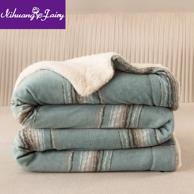 

Winter lamb wool blanket dormitory double-sided cover quilt office lunch break air conditioning universal warm nap blanket