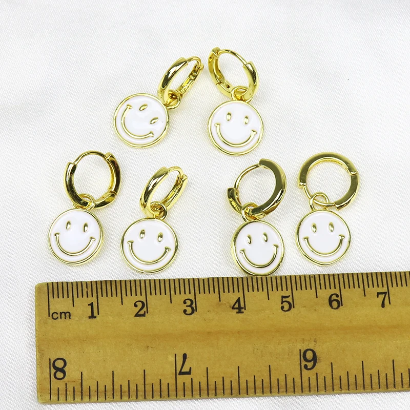 

5 Pairs Enamel Smile face earrings Cute face arrings Enamel Neon white dangle earrings Round earrings for women51648