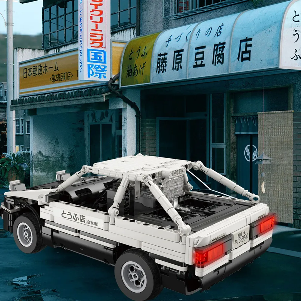 Новая ограниченная серия 2 4G RC автомобили Начальная D AE86 Скорость дрейфа Чемпион