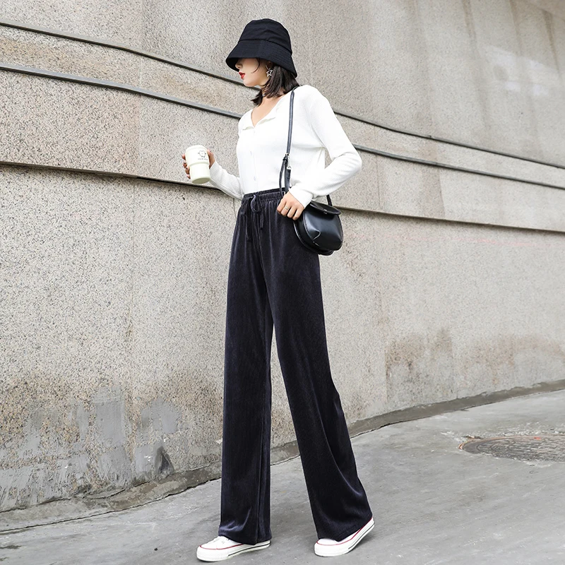 

Pleuche wide-legged pants female qiu dong hang down feeling big yards pants show thin straight little velvet pants of mop the fl