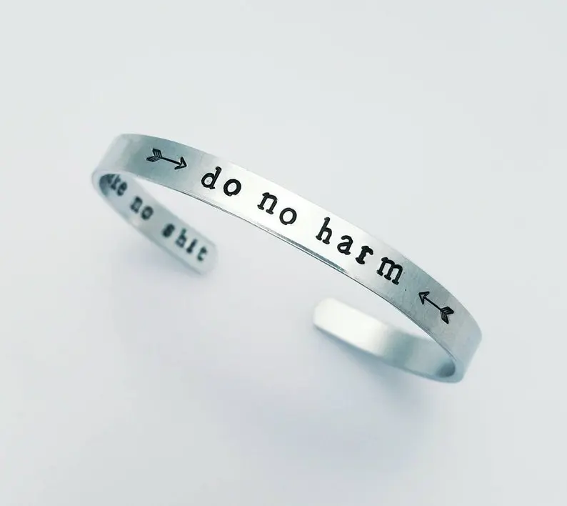 Браслеты-манжеты не наносят вреда принимают * браслет браслеты прочные ювелирные