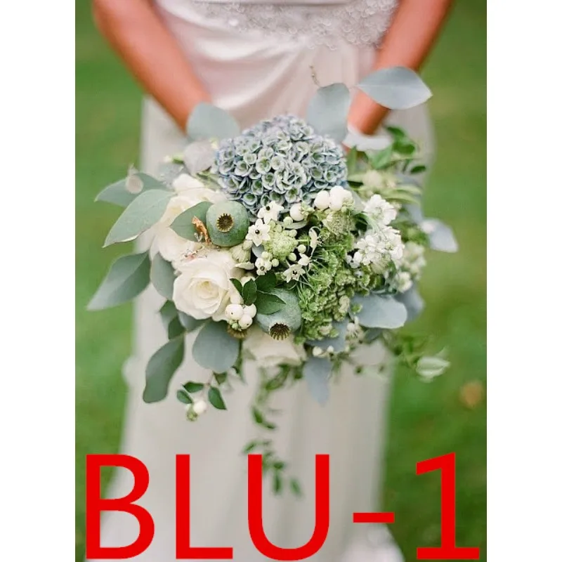 

Weddings and important occasions / Wedding accessories / Bridal bouquets BLU
