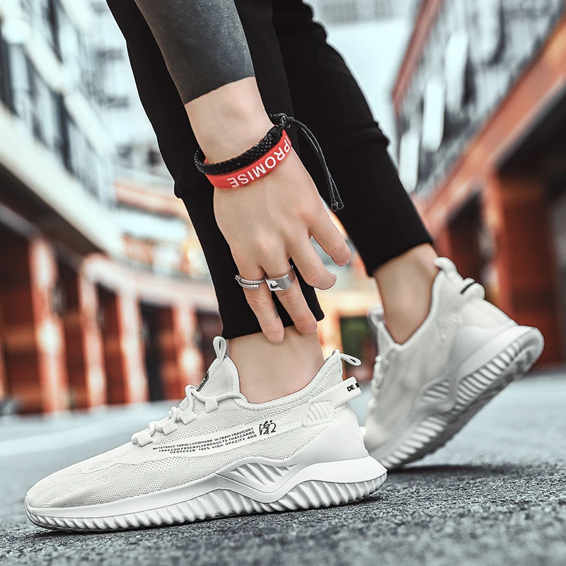 

New Breathable Vulcanize Shoes Casual Sports Men's Running Trendy Thin Net Shoes Trend Net Surface Sneakers Men Flats Shoes