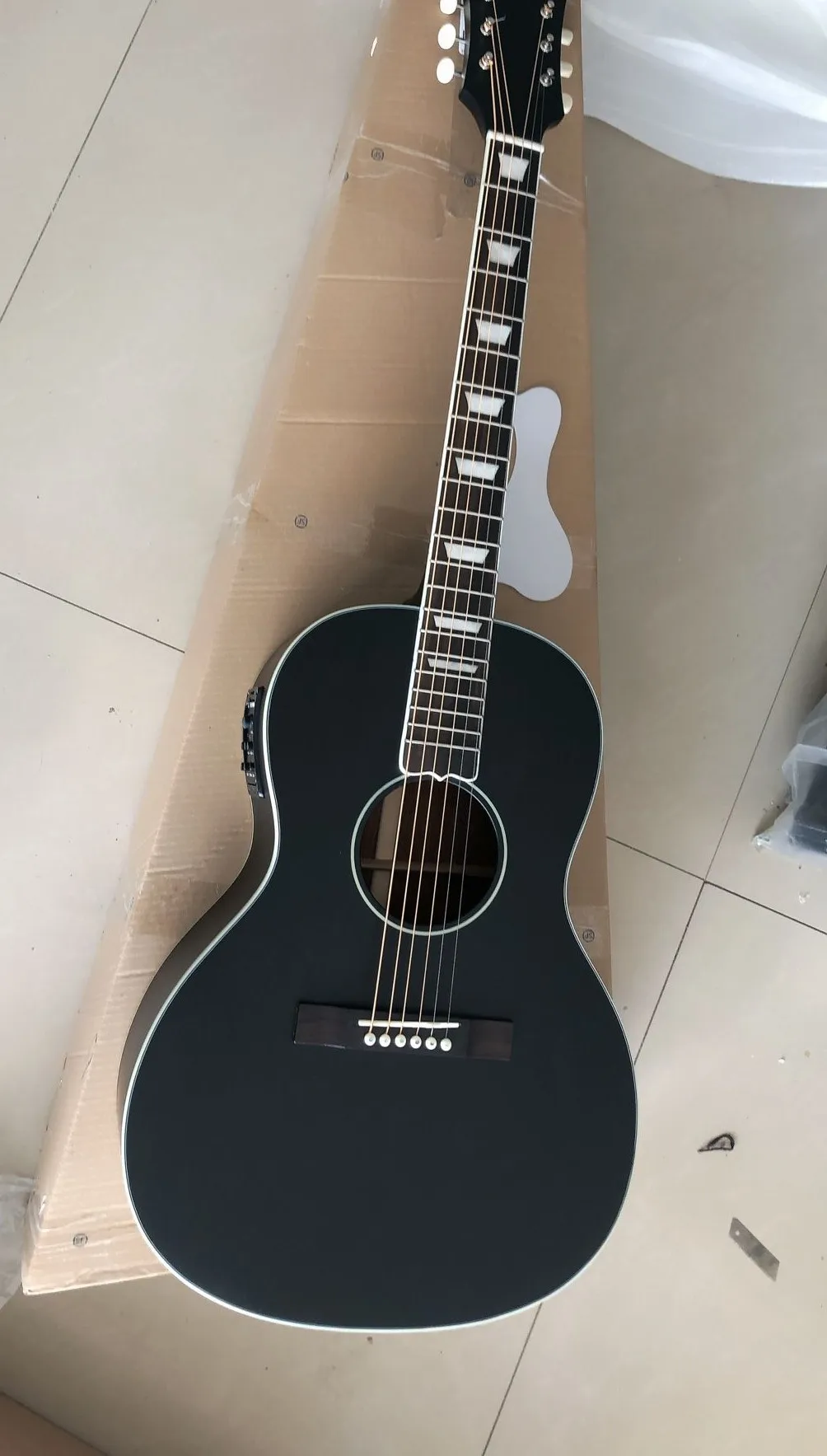 

free shipping customize guitar O acoustic guitar satin full black little parlor guitar acoustic electric guitars