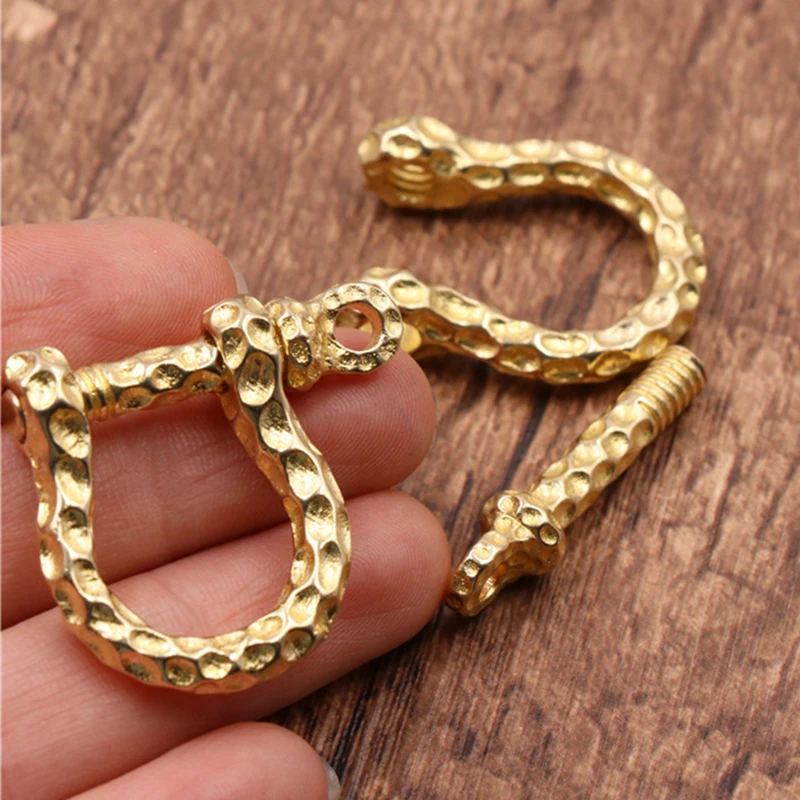 23 мм ширина Твердый латунный роскошный тисненый D зажим для кольца