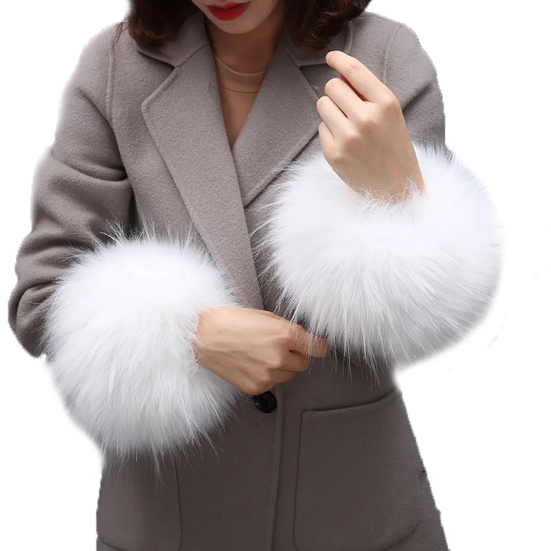

Cuff-like fur glove, windproof cuff sleeve, bracelet, fox-like hair Cute wrist sleeve winter women