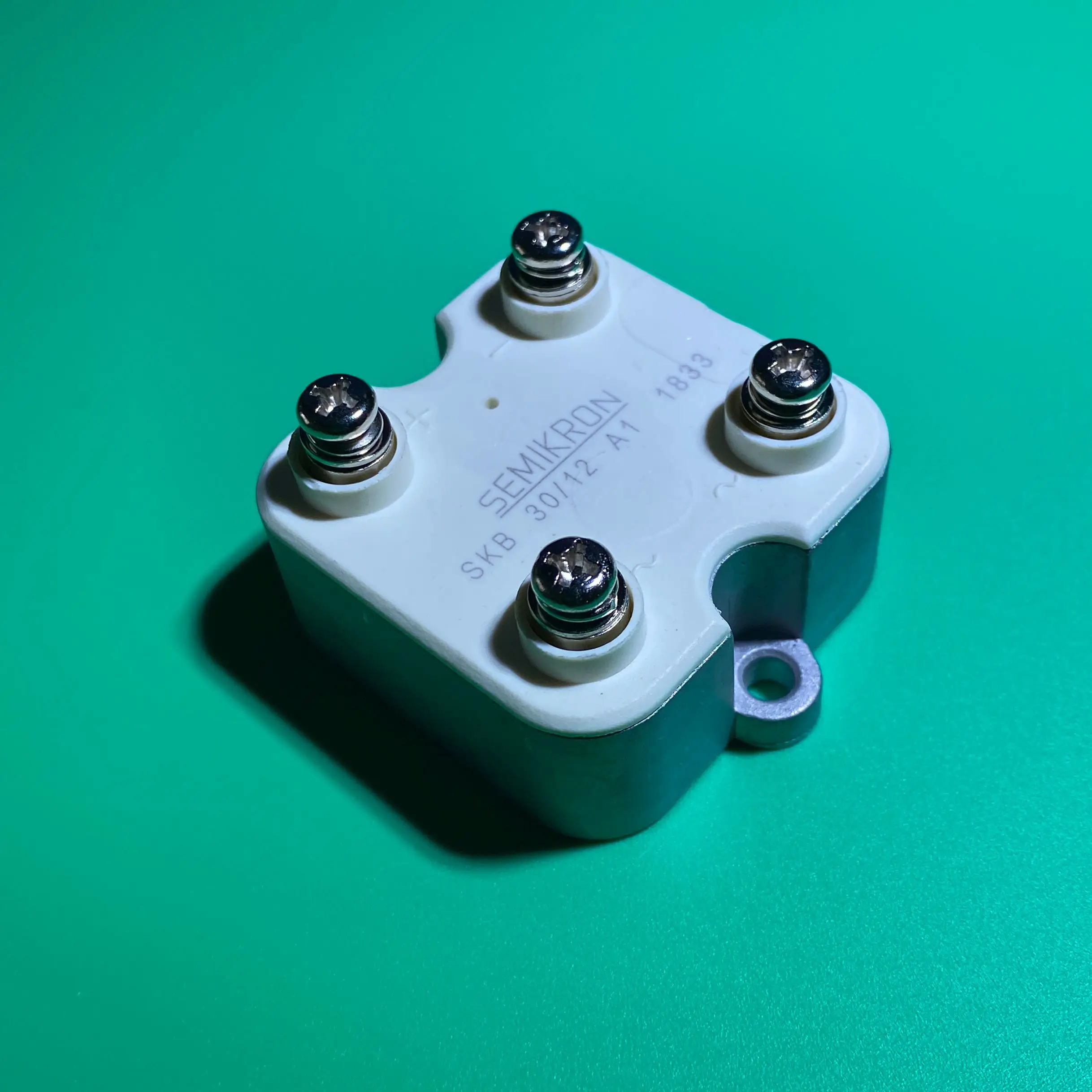 SKB30/12A1 модуль Мощность мостиковые выпрямители с изолированным затвором (IGBT) SKB30/12AI