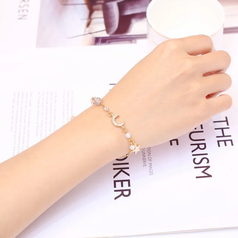 

Exquisite Crystal Pearl Moon Star Bracelet Elegant Girl Party Bracelet Classic Gold Plated Summer Dinner Ball Jewelry