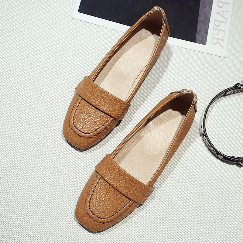 Туфли лодочки женские на толстом каблуке однотонные кожаные без застежки