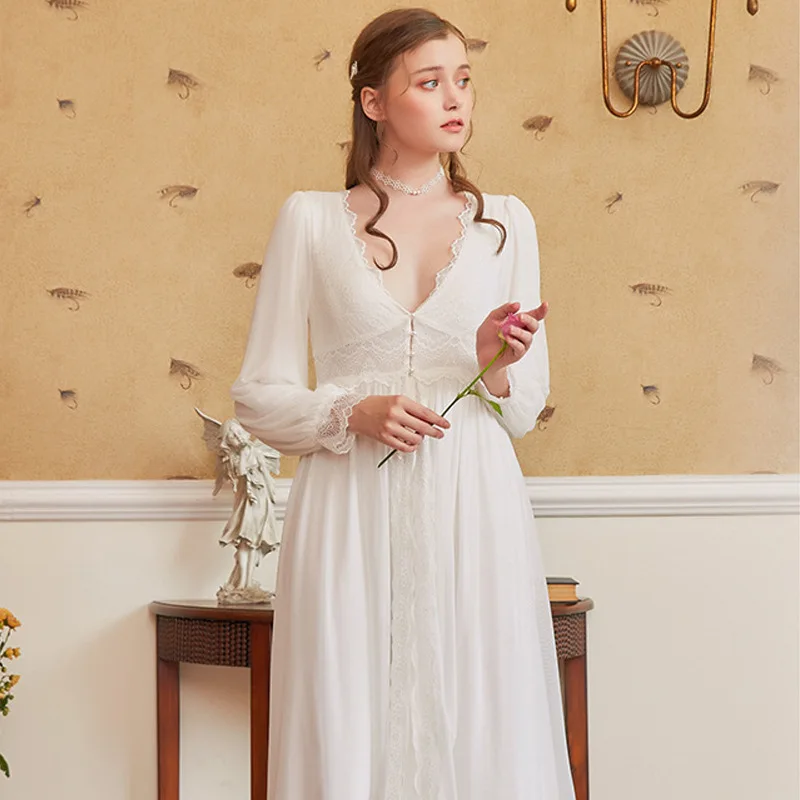 2019 размера плюс ночная рубашка с глубоким V образным вырезом сексуальное кружево