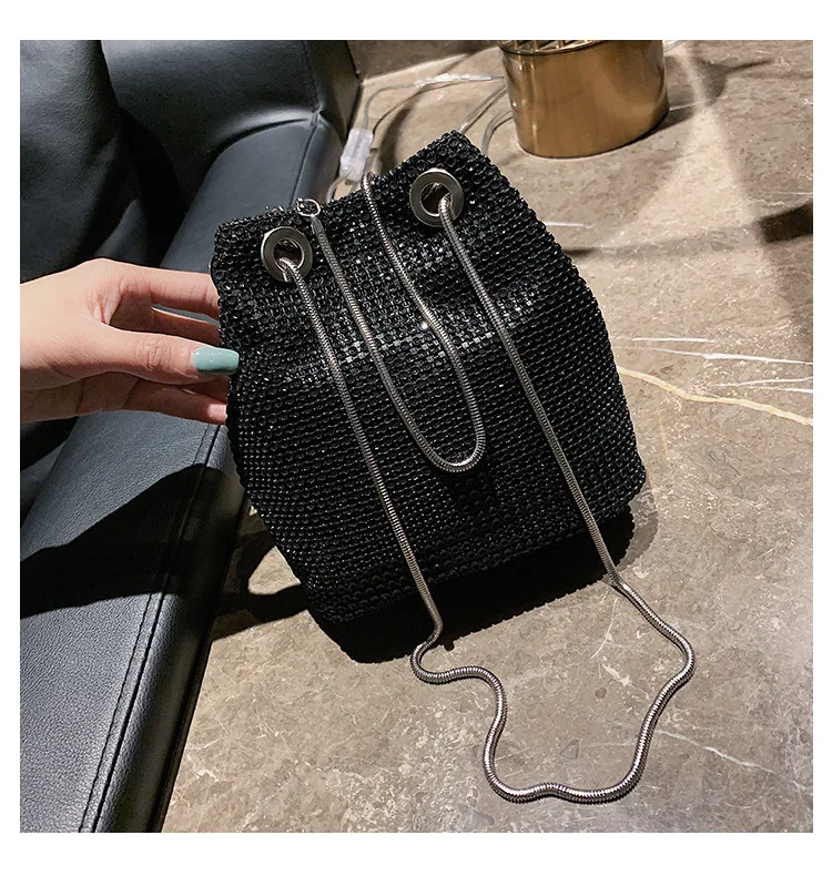 Роскошная шикарная женская сумка черные серебристые Стразы Женская милая ручная