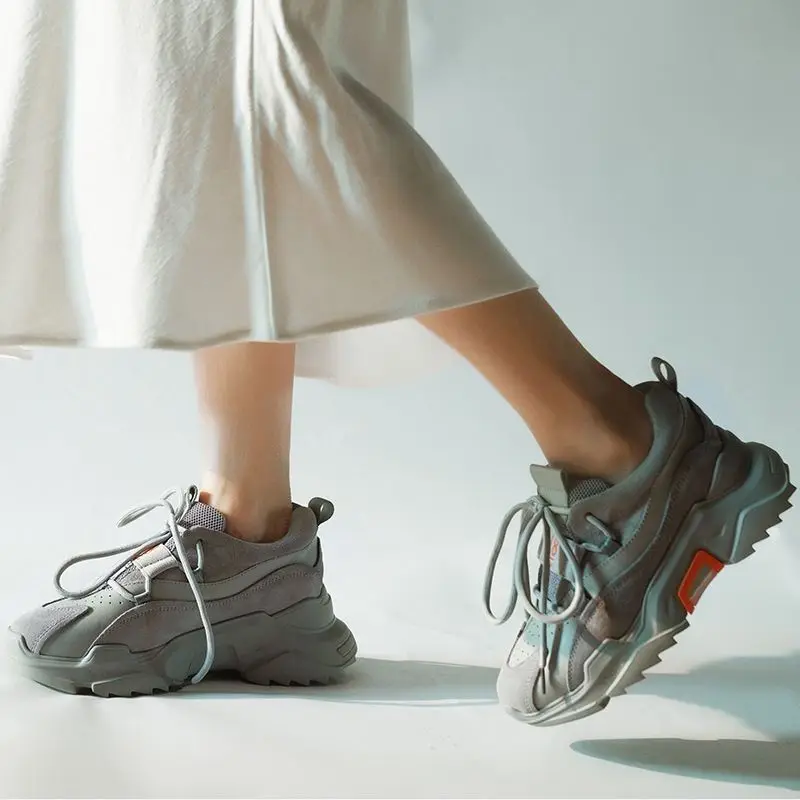 Женские кроссовки CoolCept повседневные из натуральной кожи на толстой подошве