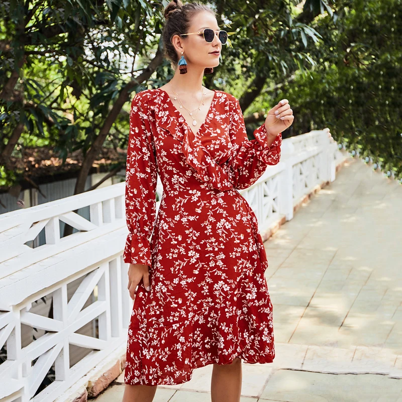 Весеннее платье с цветочным принтом сексуальное v-образным вырезом и