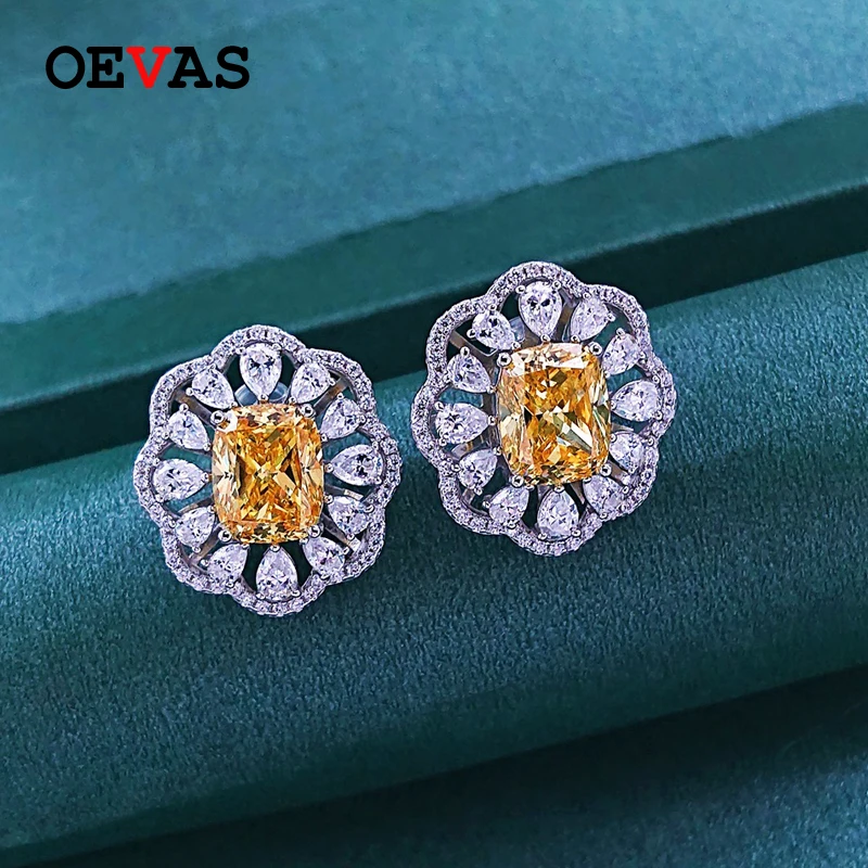 

Женские серьги-гвоздики из серебра 100% пробы с бриллиантом