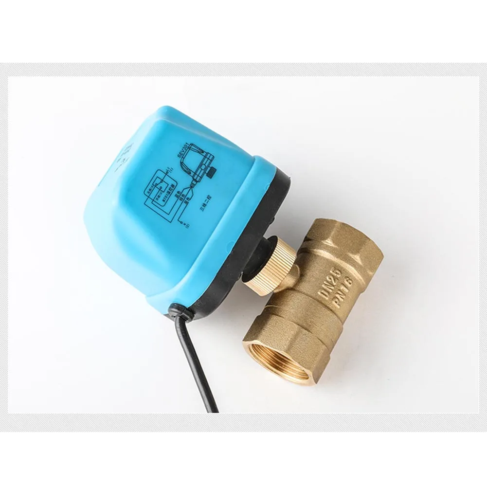 Электрический шаровой кран 220 В латунный с мотором двухсторонний прочный