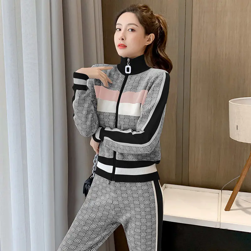

2021 Spring and Autumn New Fashion Street Knitted Jacket Trousers Two-piece Suit