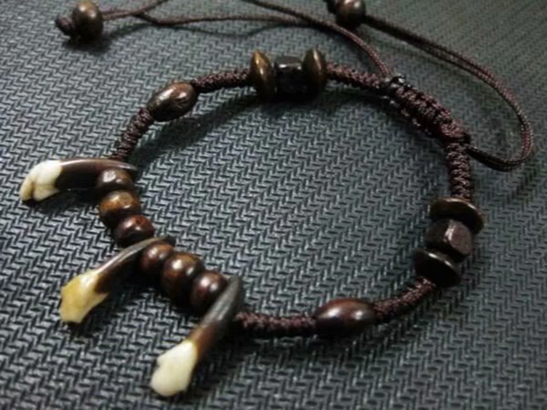 

16 pcs Personality design Bracelets Wolf Tooth Bangle Cool Men Punk Style