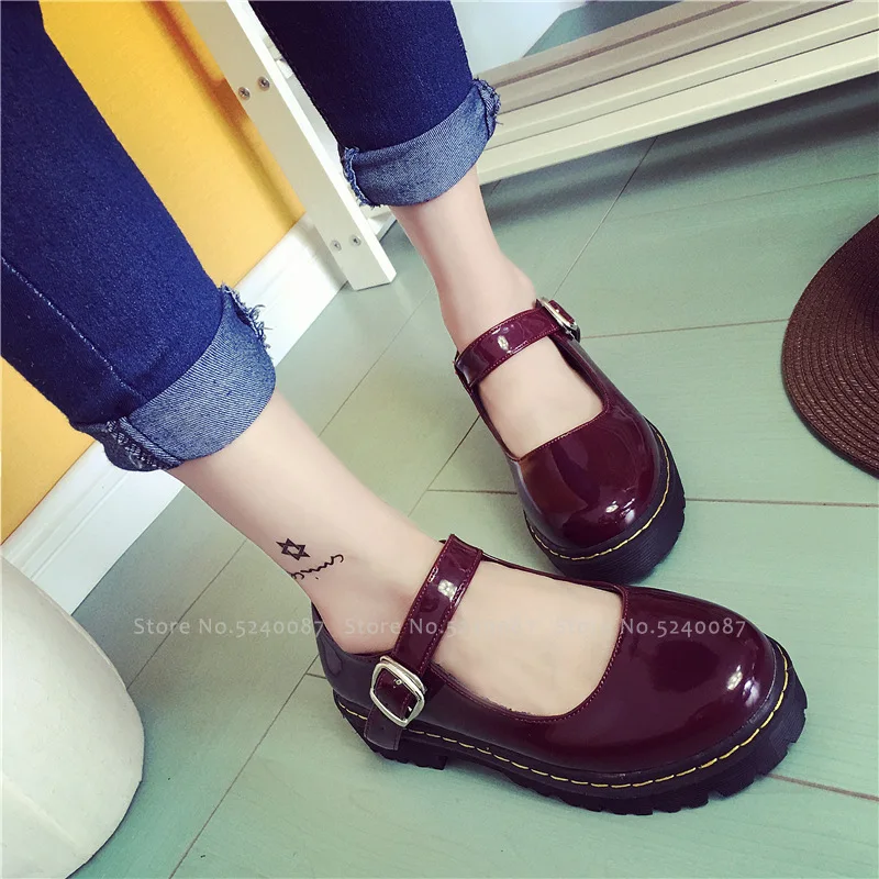 Студенческие готические кожаные туфли на плоской подошве в британском стиле для