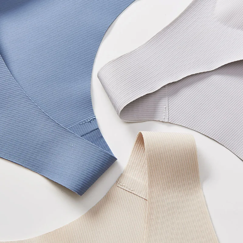 

Women Bras Breathable Sports Bra Anti-sweat Shockproof Padded Sports Bra Yoga Top Athletic Gym Running Fitness Workout Sport Top