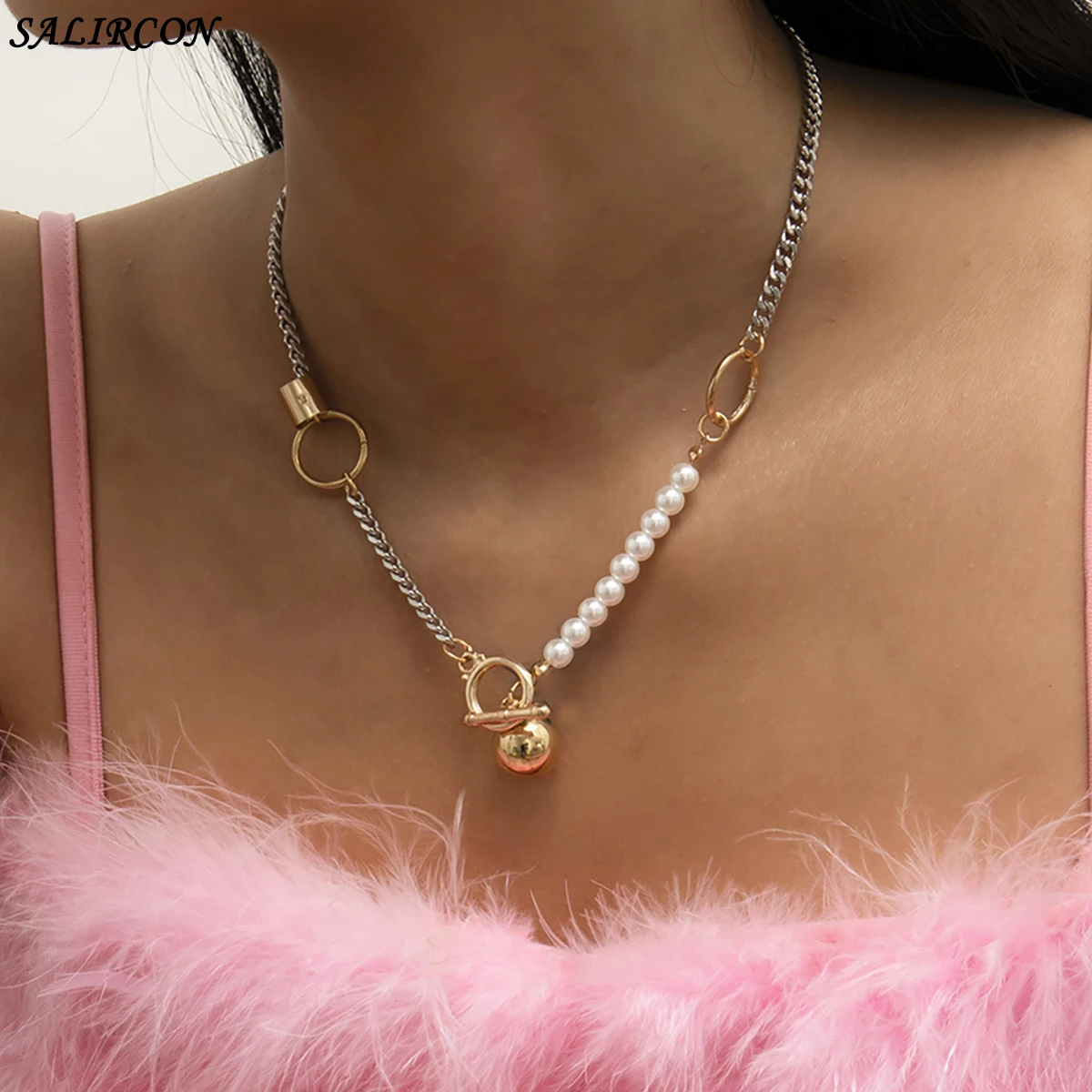

Salircon Goth Imitation Pearl Beads Pendant Necklace for Women Kpop Aesthetic Link Chain Necklace Vintage Couple Jewelry Gift