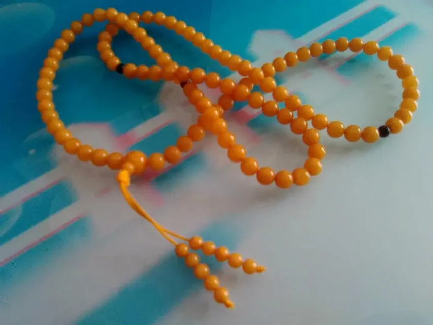 Старая восковая ручная струна 1000 Желтый браслет с куриным маслом в Балтийском