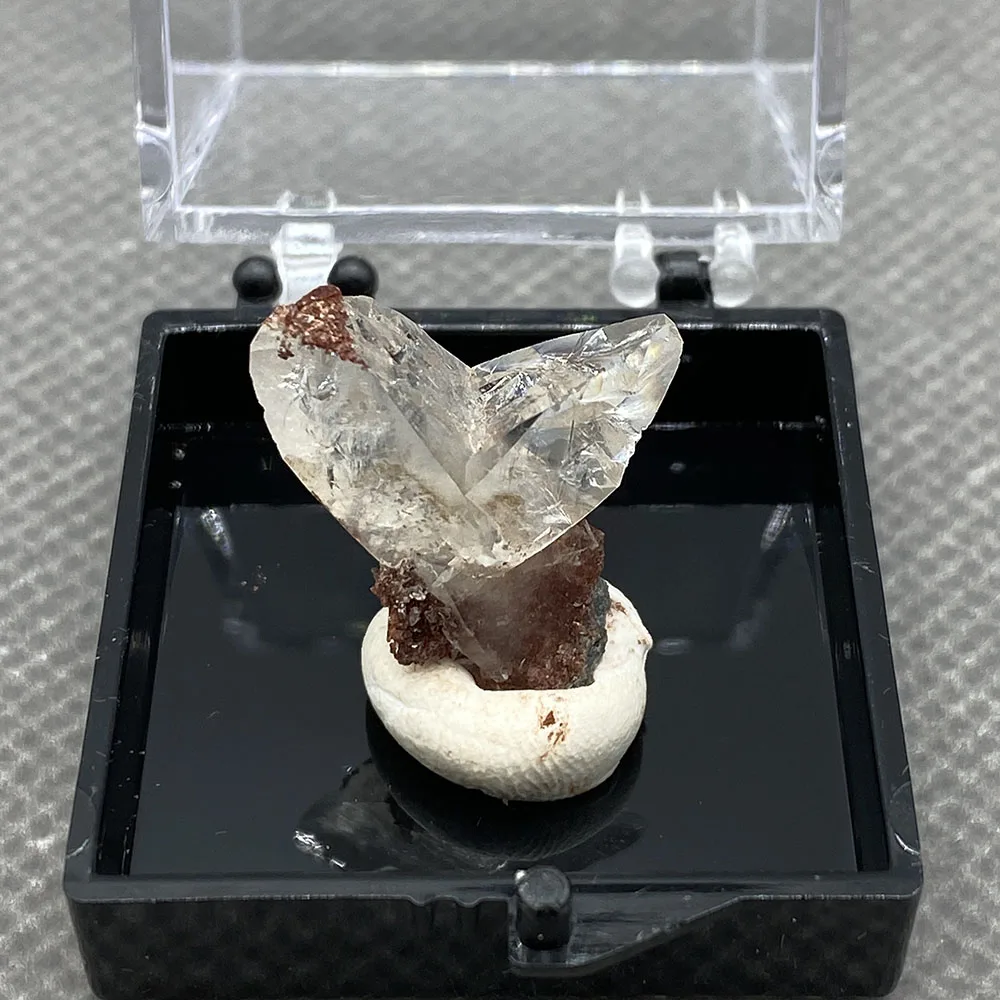 

Натуральные двойные кристаллы swallowtail очень редкие и хорошие образцы + Размер коробки 35 мм D 43 #