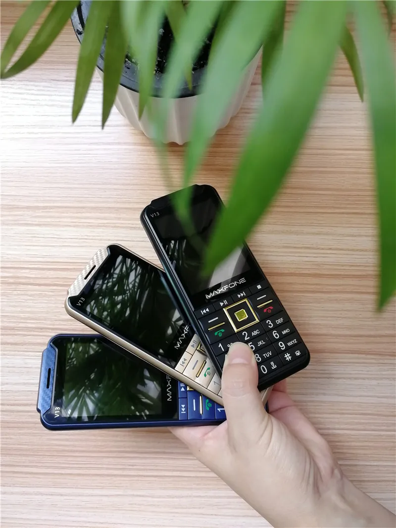 

Maxfone V13 Push Button Mobile Phone With 2.8 Inch 1800Mah Quad Sim Camera Bluethooth Big Torch Speaker FM Cheap Cellphones