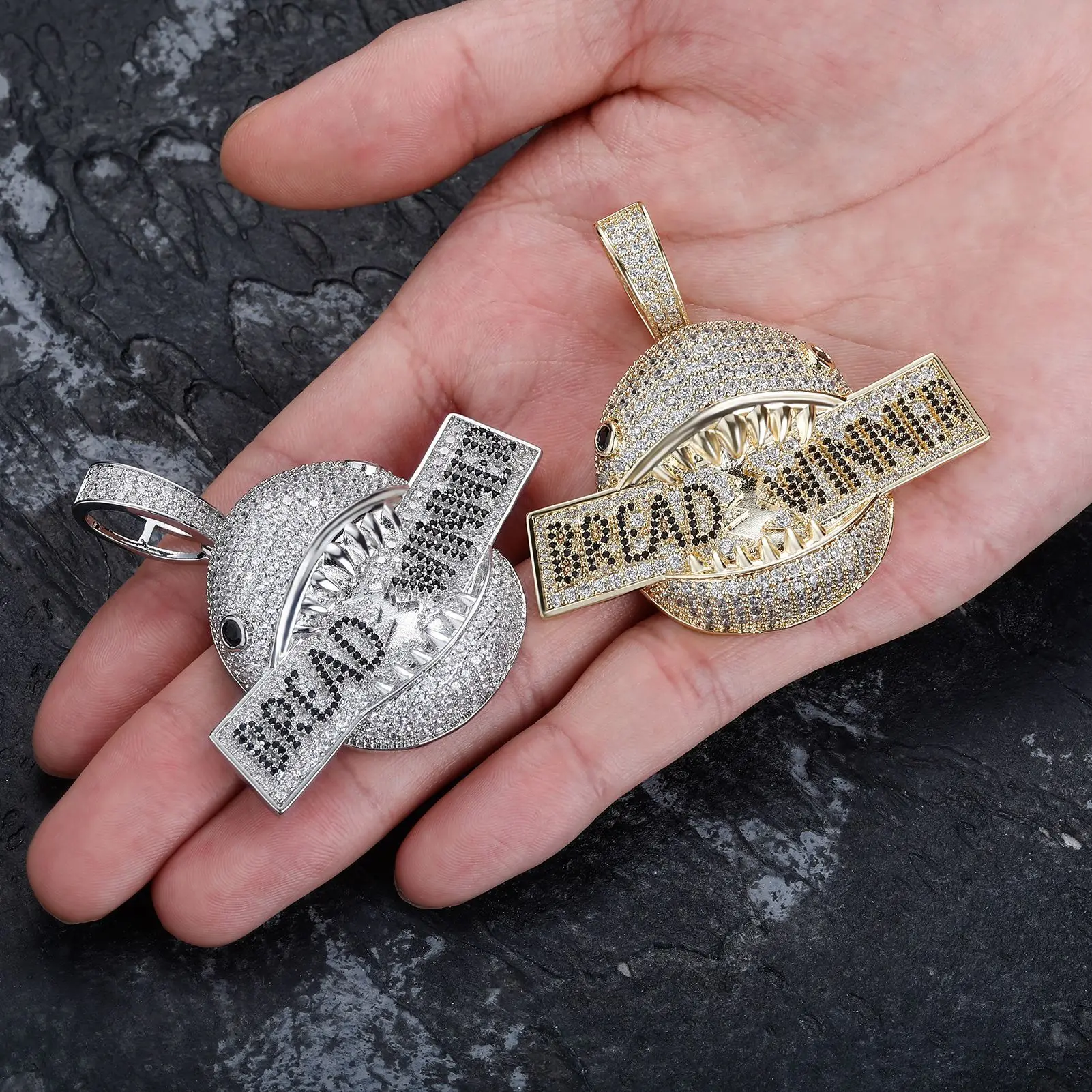 

Hip Hop AAA+ CZ Stone Paved Bling Iced Out Bread Winner Shark Animal Pendants Necklaces for Men Rapper Jewelry Drop Shipping