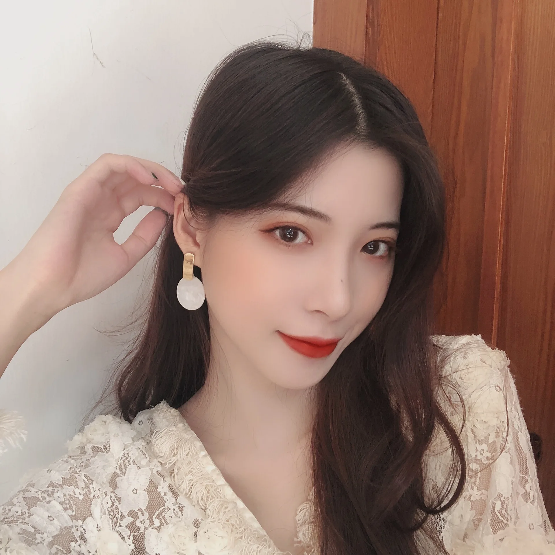 Мода для темпераментных геометрические серьги металлический чувство передовые