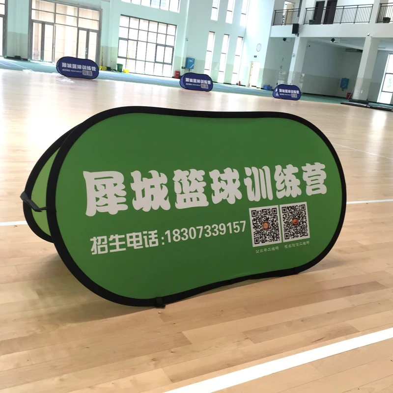 Треугольники всплывающий баннер Дисплей стенд с прокруткой для использования в