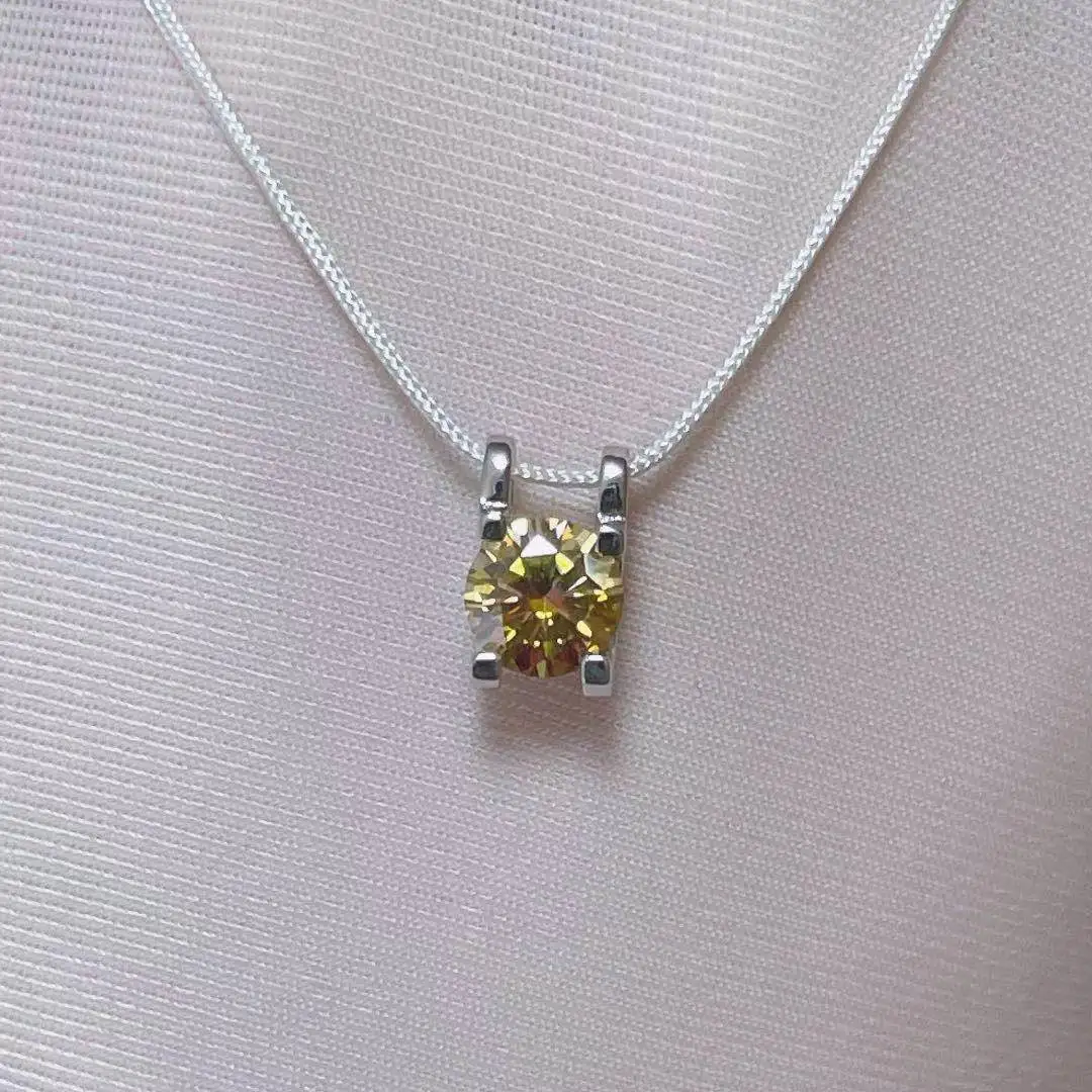 

Simple Classic 1ct Size 6.5mm Golden Color Real Moissanite Pendant Lab Diamonds Pendant Necklace S925 Silver For Women