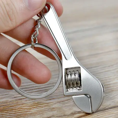 Металлический брелок-гаечный ключ Huapengyang