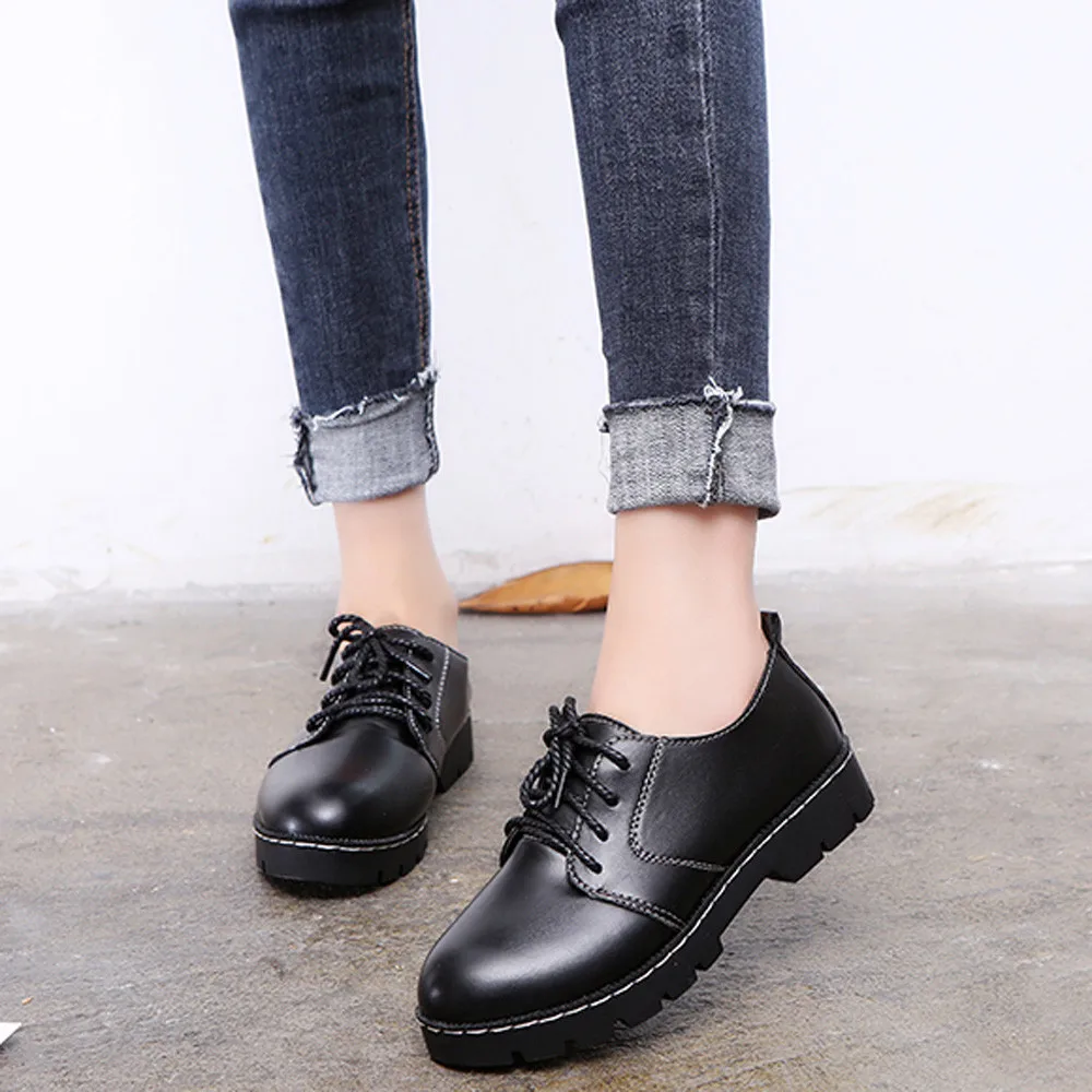 Модные женские ботильоны с круглым носком на плоской подошве повседневная