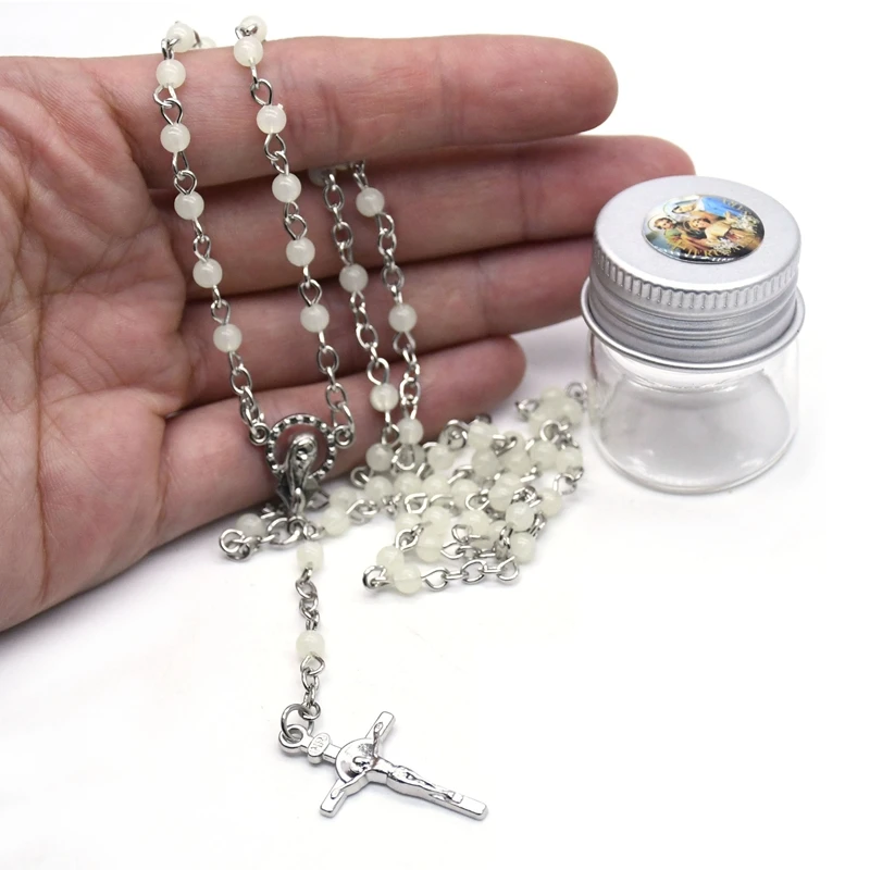 QIGO маленькая пластиковая искусственная кожа с бутылкой Длинная подвеска-крест