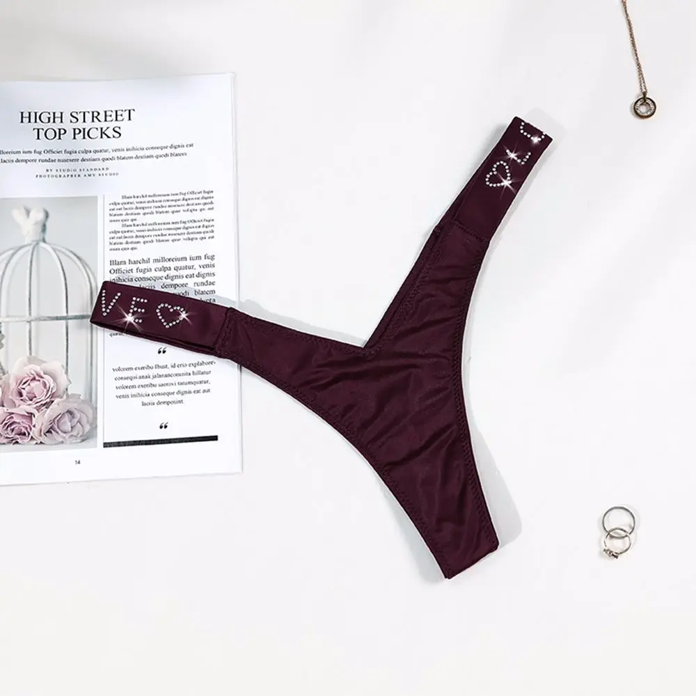 Женские трусики с заниженной талией однотонные Шелковые Стринги Стразы