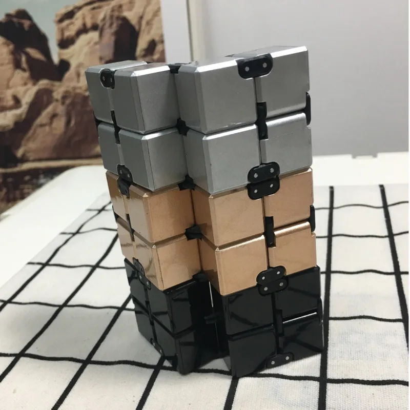 Оригинальная игрушка Neo Infinity Magic Cube Finger Офисная откидная кубическая головоломка