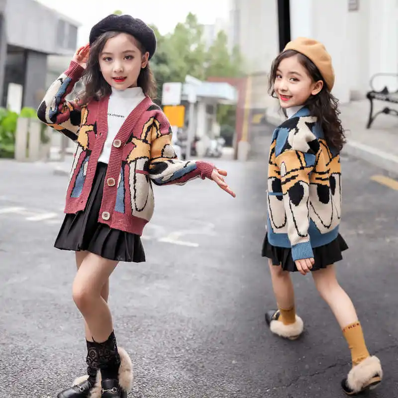 

Autumn Winter Baby Girls Coats Cardigan Sweaters Cartoon Eyes Print Knits Kids V-neck Cardigan Overcoat Children Clothes Sweater