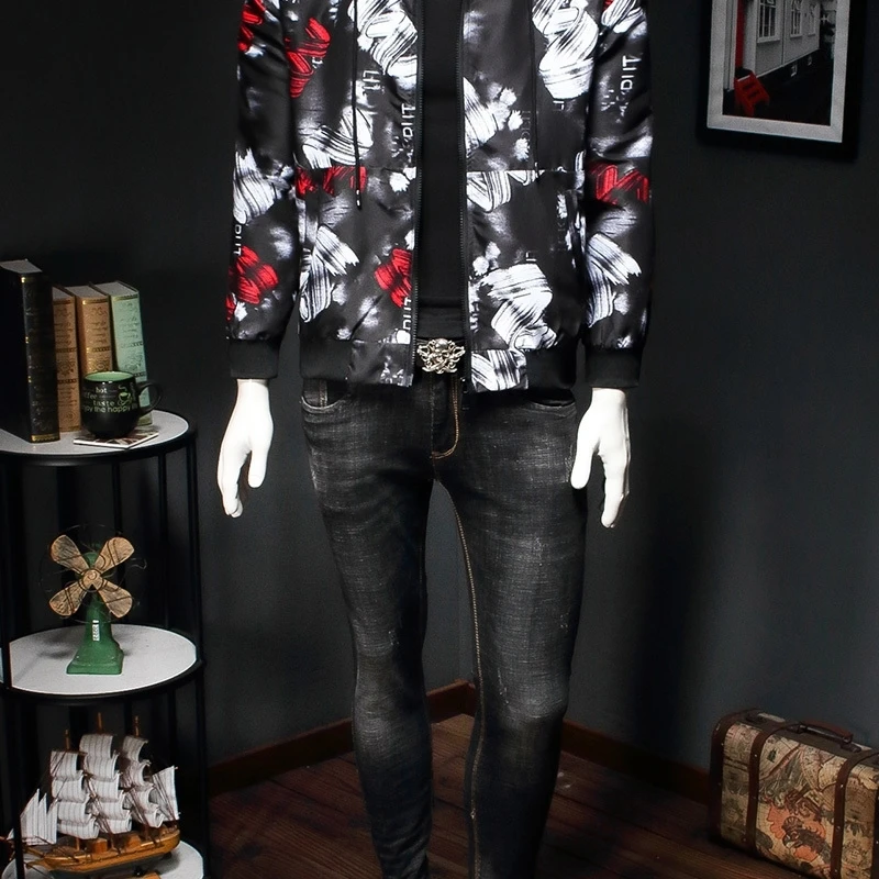 

new hooded 2020 loose men's pump men's casual hip hop Baseball Necklace, fashion flower, casual clothing