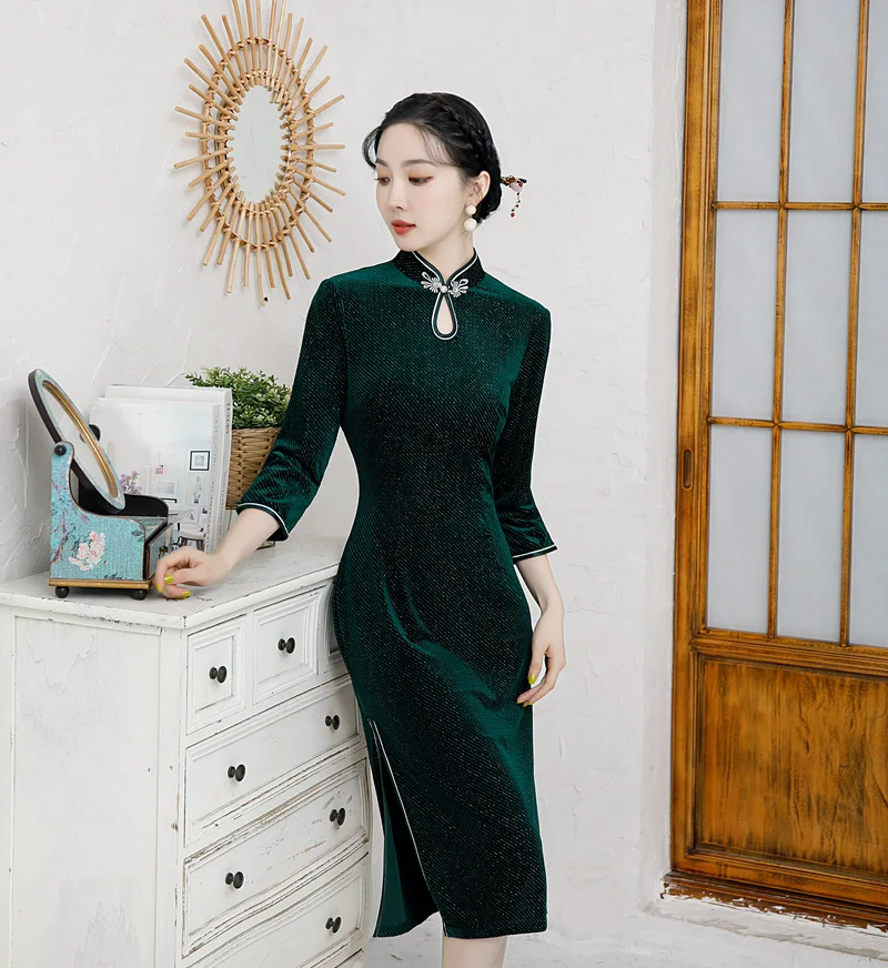 

Китайское традиционное платье-Ципао с воротником-стойкой, винтажное официальное платье на пуговицах, велюровое платье-футляр, женское секс...