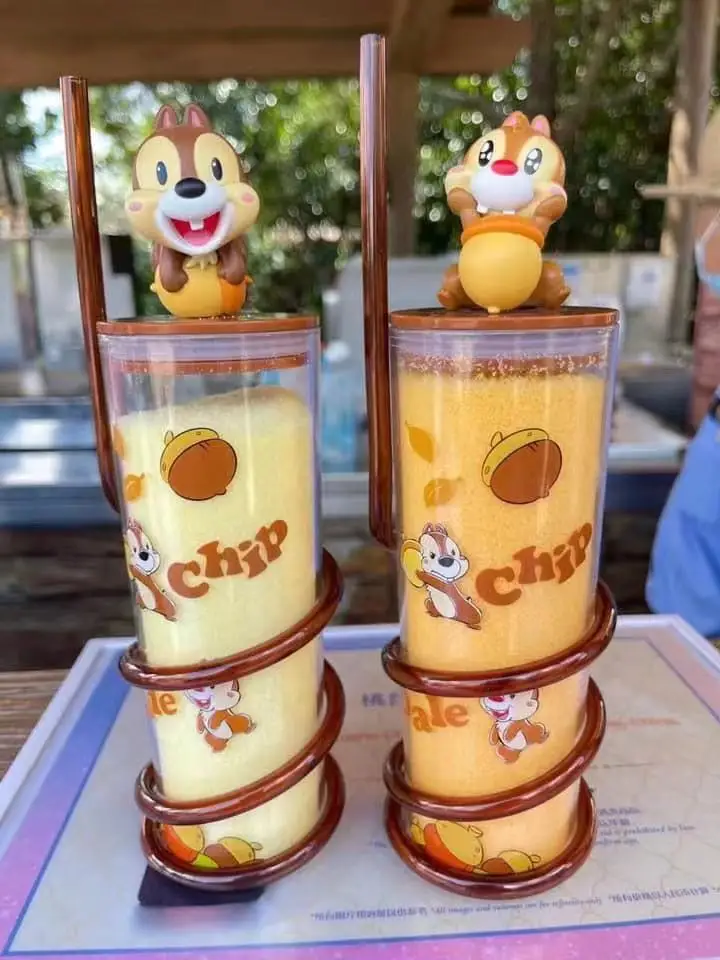 

Shanghai Disney domestic purchase chipmunk chichittititte drink cup handy cup cartoon cold drink cup