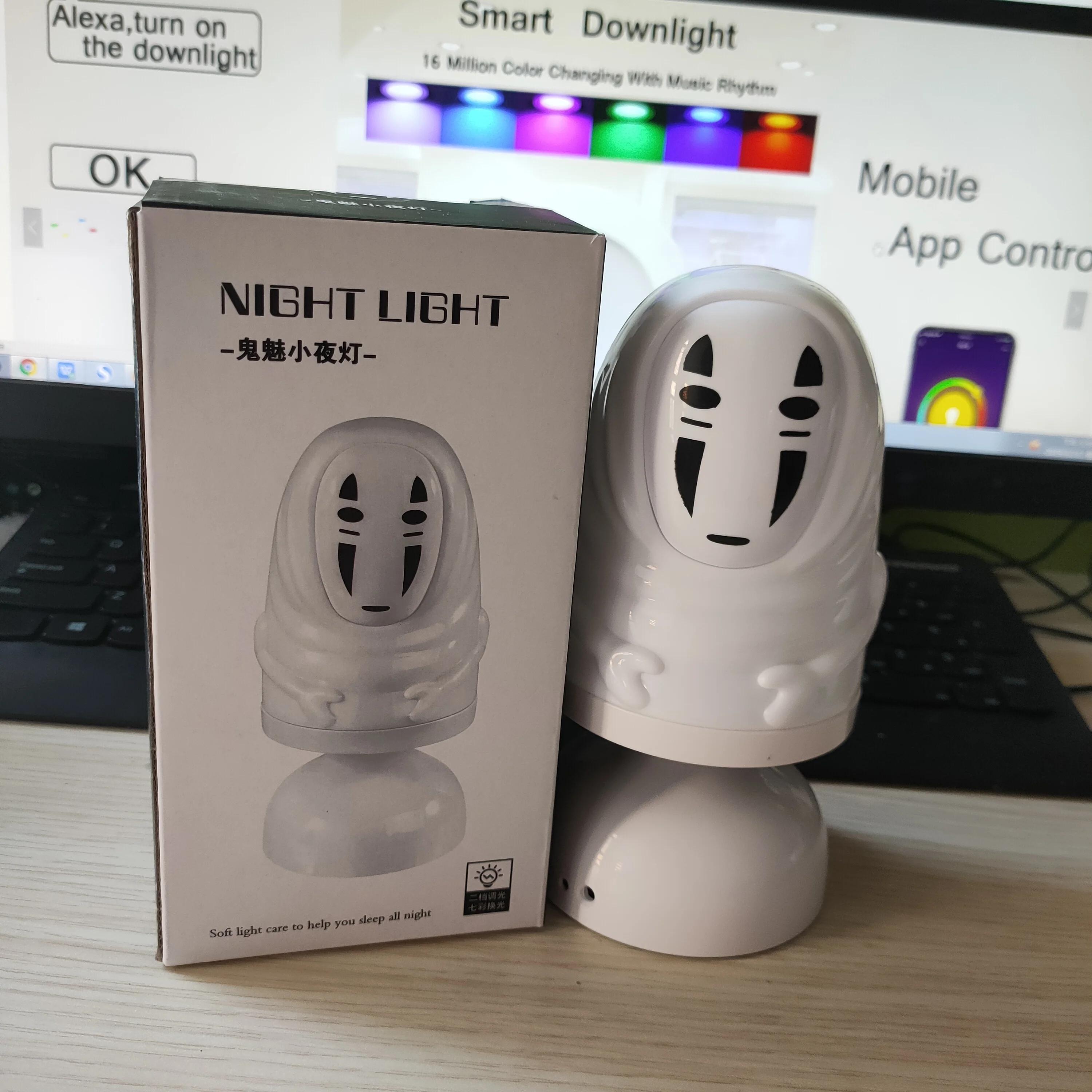 

Hayao Miyazaki and Spirited Away Chihiro Faceless Male Man Night Light LED Laser Light Gift for Kids Children living/Bedroom