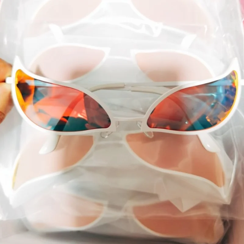 Donquixote Doflamingo Cosplay Glasses Anime PVC Sunglasses Colorful Cat Eye Sunglasses for Women Men Party Fancy Dress Props