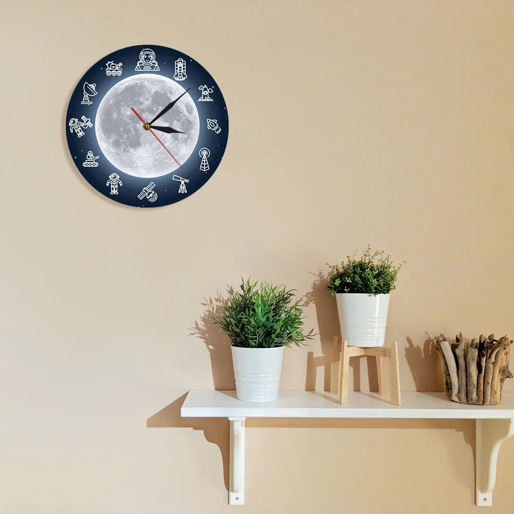 Space Travel Moon Wall Art Modern Clock Outer Astronaut Round Time Watch Science Surreal Galaxy Decor | Дом и сад