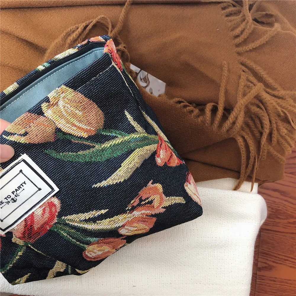 

Floral Cosmetic Bag Cotton Jacquard Travel Makeup Organizer Necesserie Beauty Storage Pouch Large Women Toiletry Wash Bags New