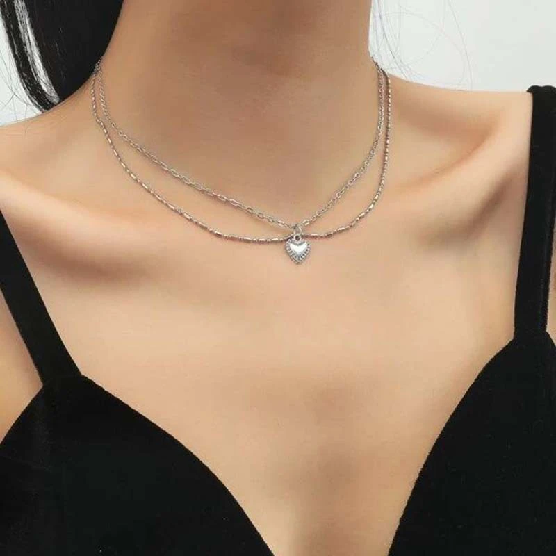 

Ins Simple Style Geometric Design Love Pendant Clavicle Chain Creative Trend Style Necklace Women's Jewelry Accessories Gifts