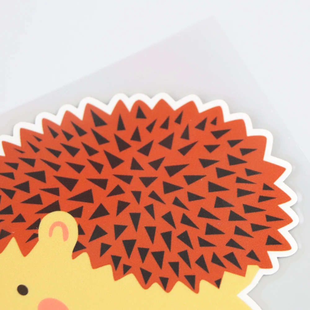 

YOJA 14X9.7CM Lovely Animal Hedgehog Vinyl Car Sticker Decal Cartoon Interesting Pattern 19A-0178